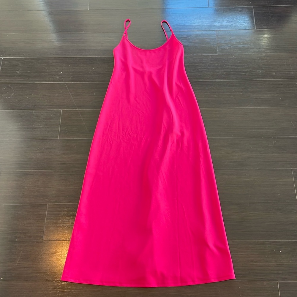 Pink Zara dress, opened in the back